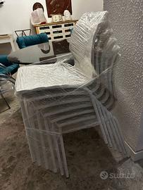 sedie bianche 