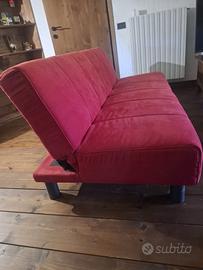 Divano rosso due posti