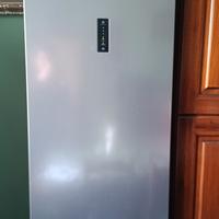 frigo Indesit combinato da riparare 