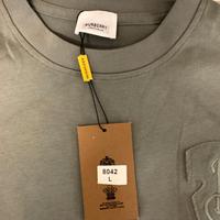 T-shirt burberry