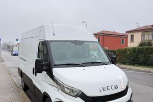 Iveco Daily 33S11V 2.3 HPT PC-TN Furgone