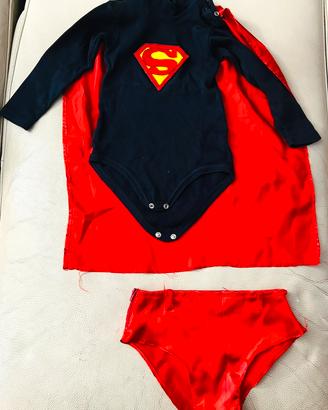 Body bimbo superman carnevale