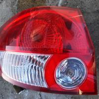 HYUNDAI GETZ 2006 - STOP POSTERIORE SINISTRO