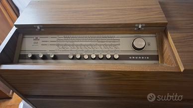 Radio d'epoca Grundig Stereo-Konzertschrank KS 730