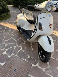 Vespa GTS Super 125 cc
