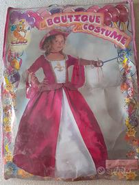 Costume moschettiera