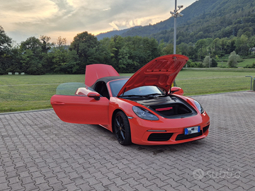 Porsche 718 cabrio PERFETTA