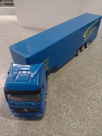 Majorette camion 1\64