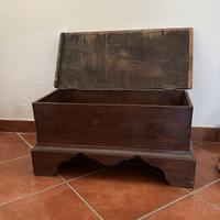 Cassapanca vintage piccola in legno
