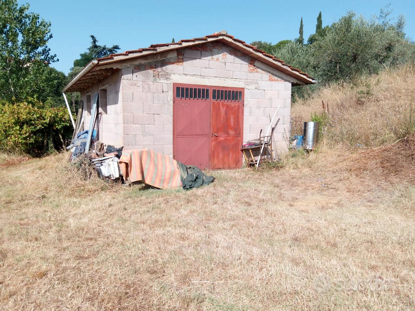 Terreno pi annesso Terreni e rustici In vendita a Arezzo