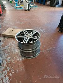 cerchi in lega 18