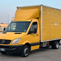 MERCEDES SPRINTER CON PEDANA CARICATRICE SUPER PRE