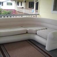 Divano gonfiabile per casa o giardino