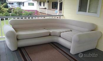 Divano gonfiabile per casa o giardino