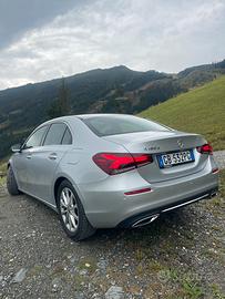 Mercedes Benz  A180D v177