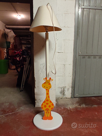 Lampada da terra cameretta bambini