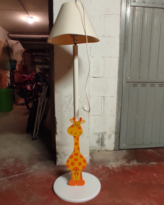 Lampada da terra cameretta bambini