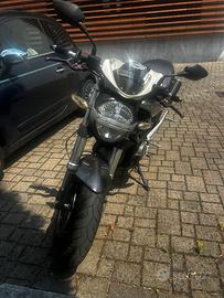 Ducati Monster 696