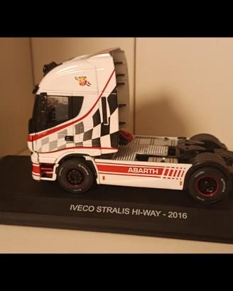Iveco Stralis Hi-Way 2016 - 1/43