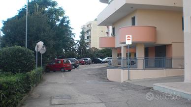 Box auto 22 mq in via potenza 1 matera