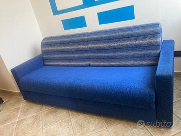 Divano letto matrimoniale