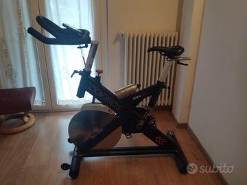 spinbike toorx SRX90