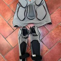 Dainese protezioni moto, snowboard e bici downhill