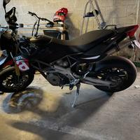Aprilia dorsoduro 750
