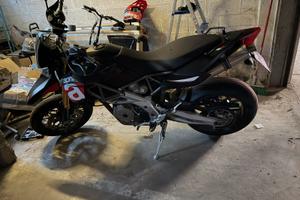 Aprilia dorsoduro 750