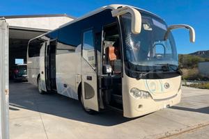 Autobus turistico King Long XMQ6900