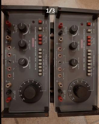 Due generatori UNAOHM EM135 M