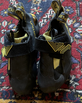 La Sportiva Theory  scarpe arrampicata
