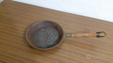 Padella per caldarroste