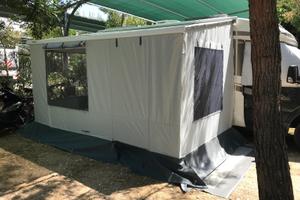 Veranda camper