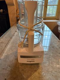 Robot multifunzione MAGIMIX Compact 3200XL