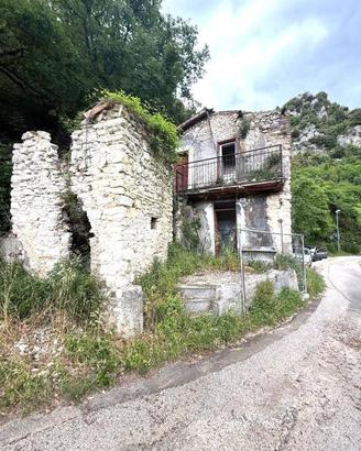 Rustico / Casale di 75 m² a Cantalice