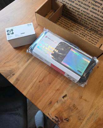 Steam Deck OLED 1TB Valve nuovo, inutilizzato