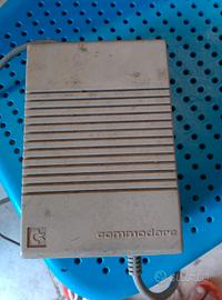 COMMODORE POWER SUPPLY A 500 FUNZIONANTE!