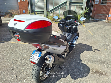 T-MAX 500 immatricolato 4/2010