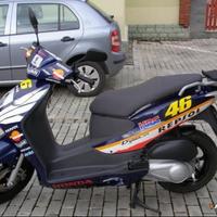 Ricambi usati per honda dylan 125 2004 repsol