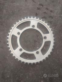 Corona 43 denti BMW xr 1000