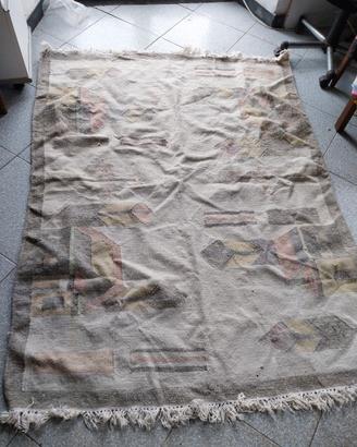 tappeto tipo kilim