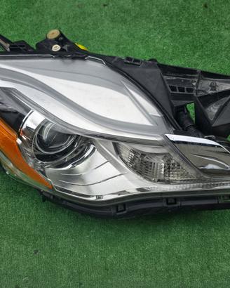 MASERATI QUATTROPORTE BI-XENON Faro Fanale Destro 