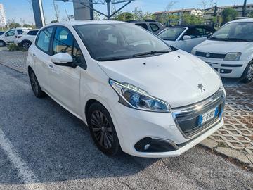 Peugeot 208 BlueHDi 100 S&S 5 porte Active