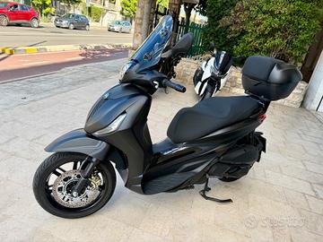 Piaggio Beverly 300 HPE ABS-ASR 06/2024 kM 2800