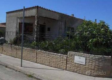 Immobile in asta di 111 m² con 4 locali a Olmedo