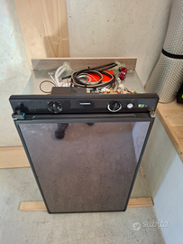 Frigo trivalente Dometic camper ( 80L)