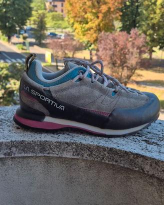 Scarponcini tracking donna La Sportiva