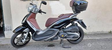 Beverly st 350