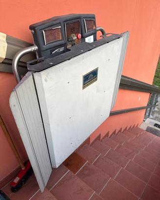 Servoscala a Pedana
